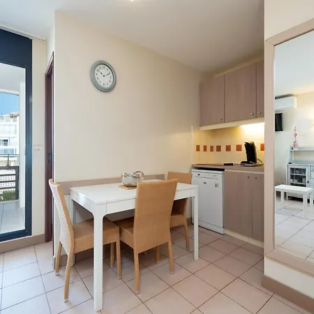 Апартаменти Rivages De Rochelongue N 1201 - 3p4 Агд